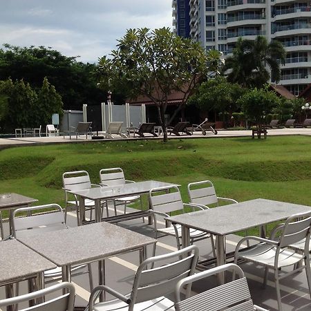 Hotel Marsi Pattaya Exterior foto