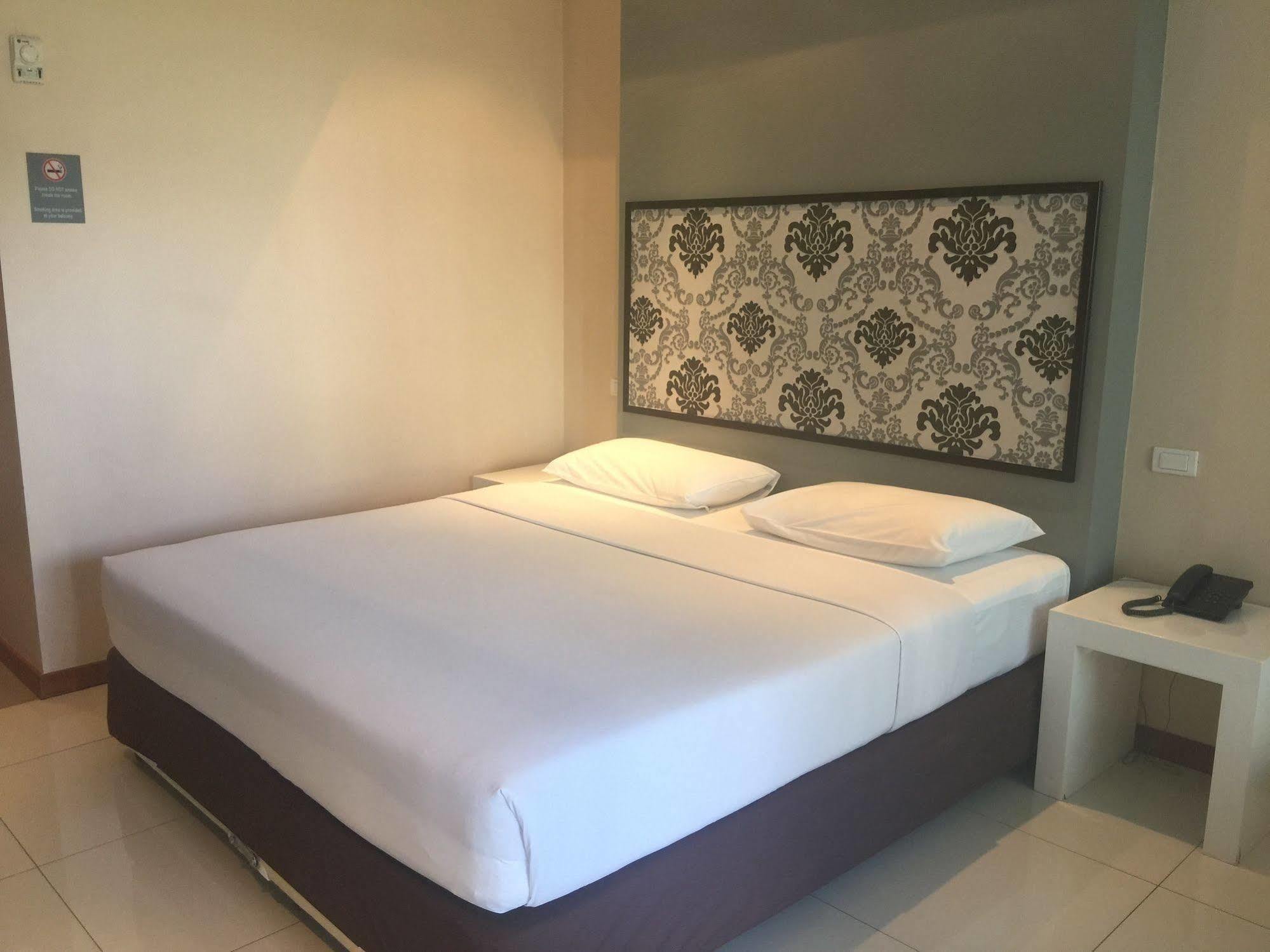 Hotel Marsi Pattaya Exterior foto